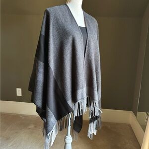 Banana Republic Elegant Gray Fringe Shawl